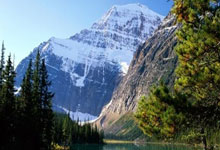 河南队开赛三轮未尝胜绩，赛后河南球迷齐声高喊“下课”.